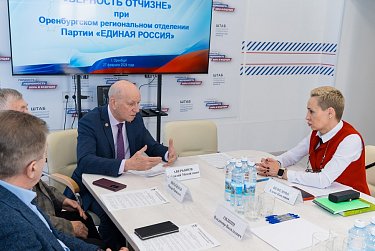 Депутаты Заксоба возьмут шефство над группой «Память»